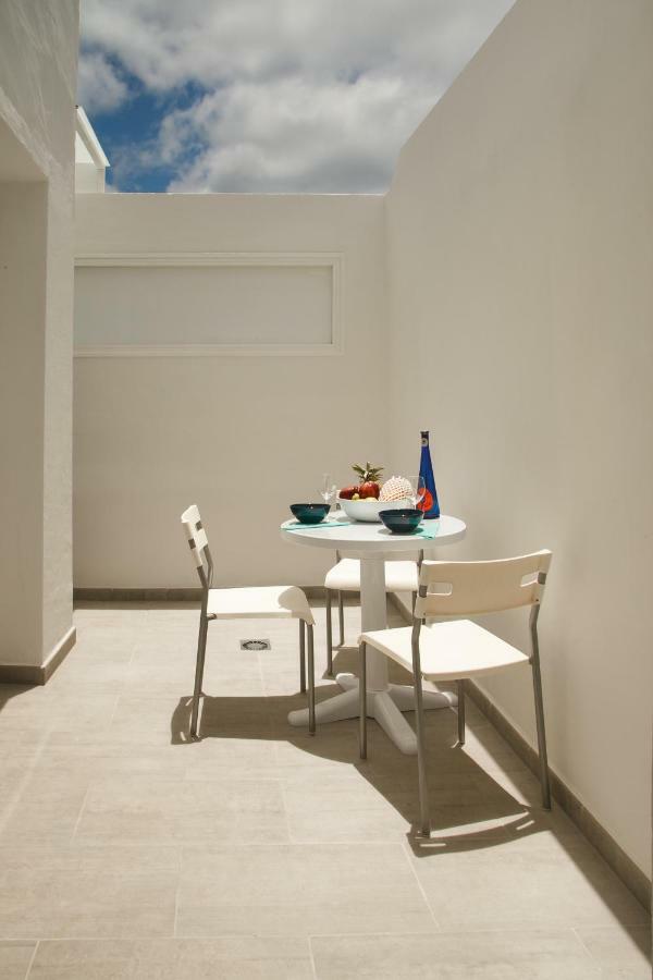 Apartamento Victoria ปูแอร์โตเดลคาร์เมน ภายนอก รูปภาพ